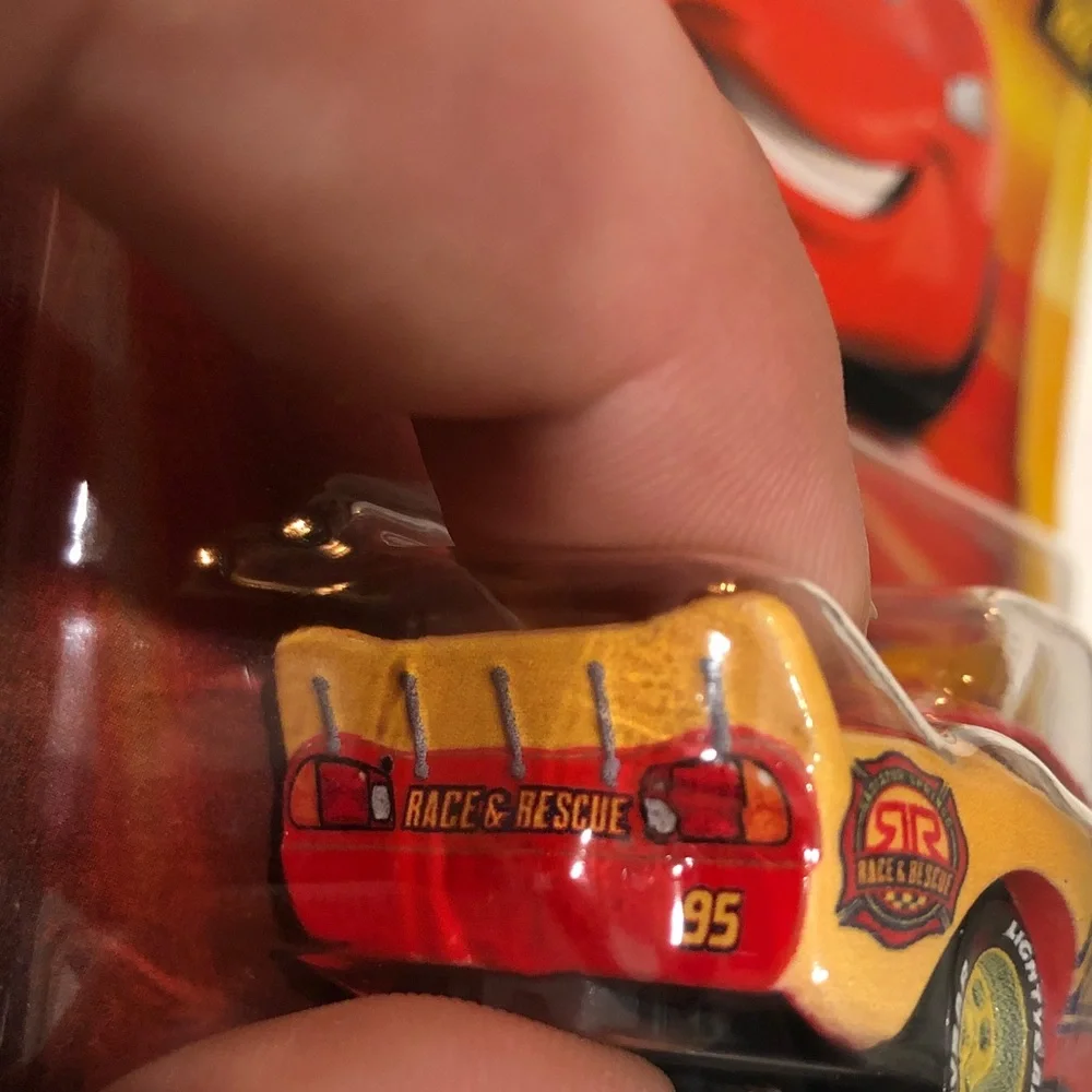 Mattel Disney Pixar Car Lighting McQueen Rescue Car